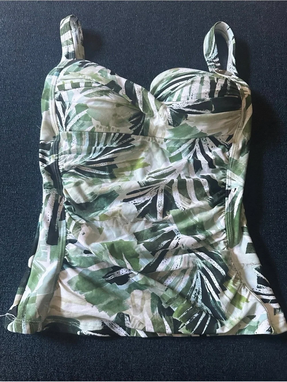 Nip Tuck flattering green